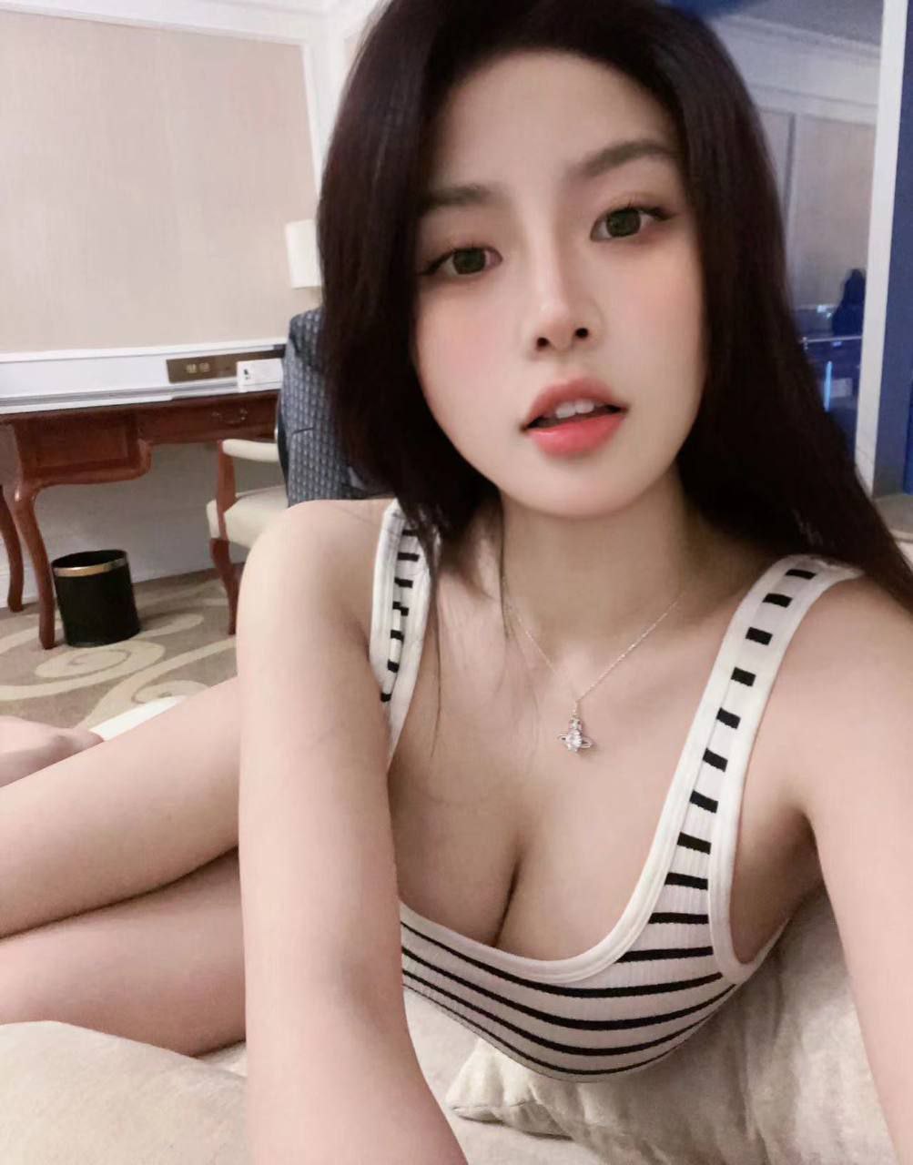 347348.jpg